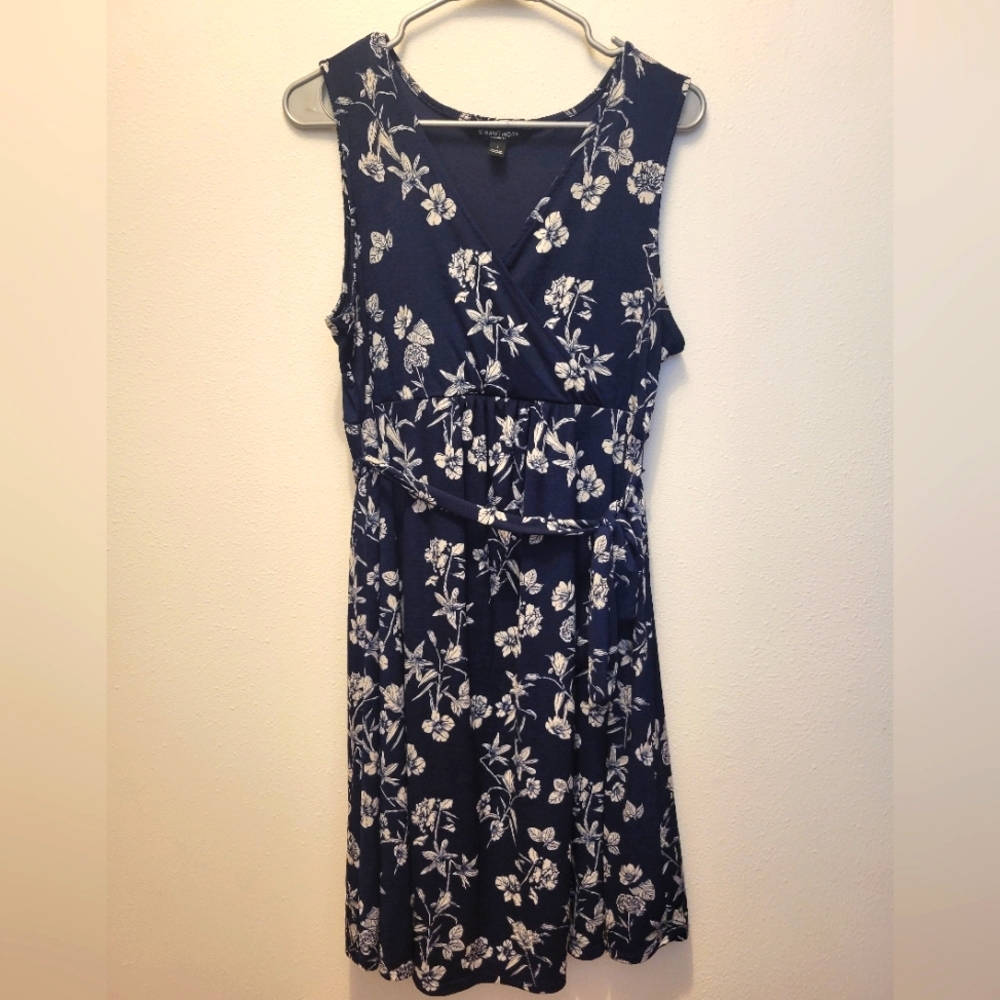 41 Hawthorn Navy Floral Maternity Faux Wrap Dress, Size L